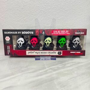 NEW Handmade by Robots Ghost Face Micro‎ Charms 5 Pack Knit Series Horror Vinyl